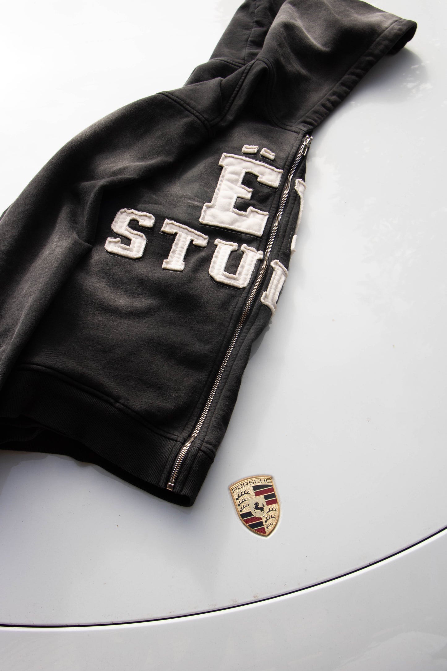 EV STUDIOS Zip Up - Black